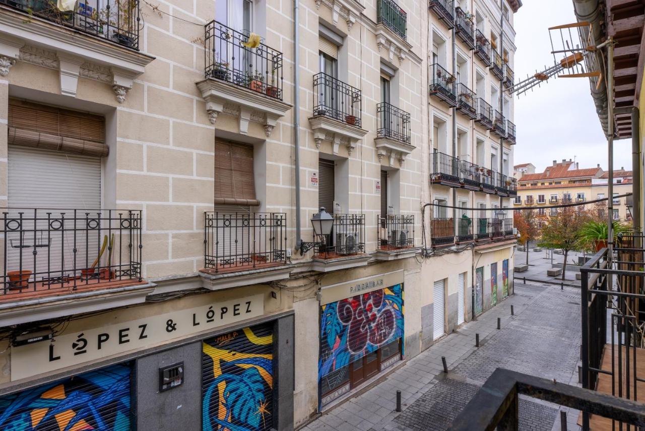 Ideal Hostel Madrid Exteriör bild